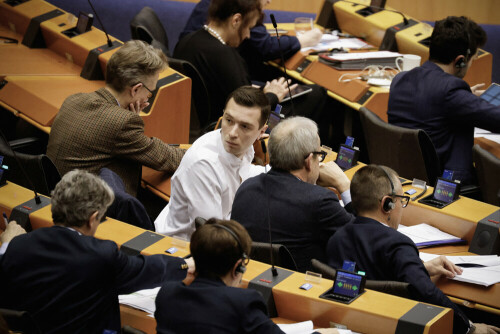 French far right gets youthful vibe with 28-year-old leader