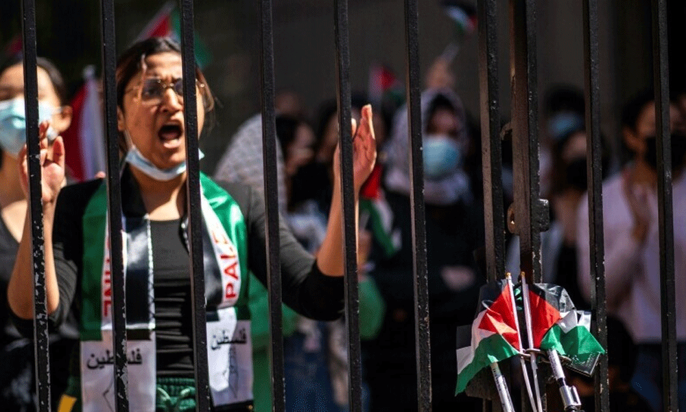 Tensions flare at US universities over pro-Palestinian protests
