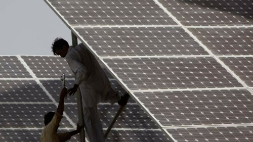 Net metering power: Govt mulling bringing buyback rates down to Rs11/unit from Rs21