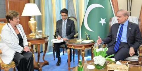 PM Shehbaz meets IMF chief, reiterates govt&rsquo;s commitment to revive Pakistan&rsquo;s economy