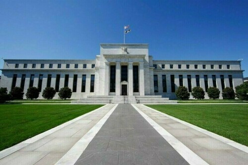 Fed leaves rates unchanged, flags &lsquo;lack of further progress&rsquo; on inflation