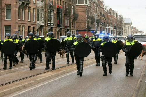 Riot police, protesters clash at Amsterdam Gaza demo