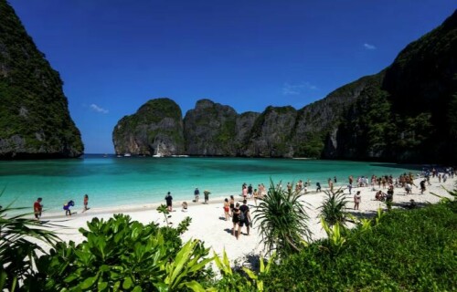 Thailand&rsquo;s famed Koh Phi Phi archipelago suffers water shortages after heatwave