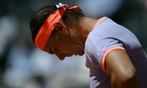 Nadal falls to Hurkacz in Rome Open second round