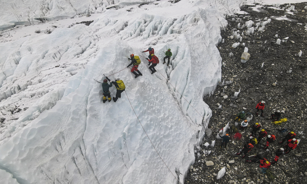 Nepali climbers open Everest summit for the season