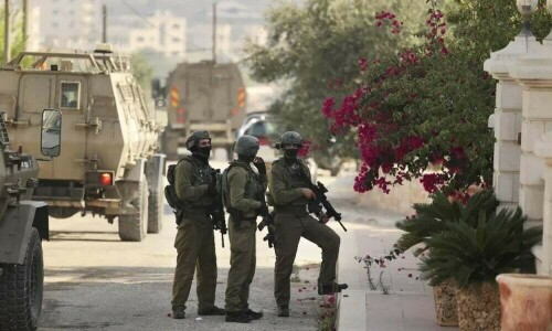 Israeli forces step up aggression on Gaza&rsquo;s Jabalia refugee camp, Rafah