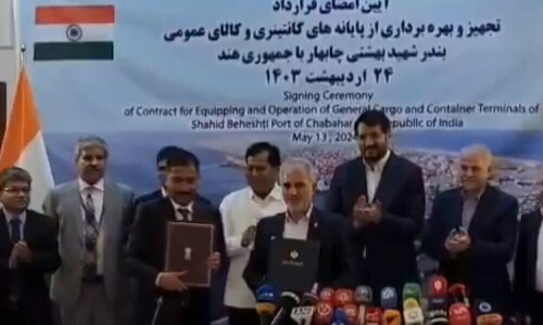 بھارت اور ایران کے درمیان چابہار بندرگاہ کی ترقی کیلئے 10 سالہ معاہدے پر دستخط