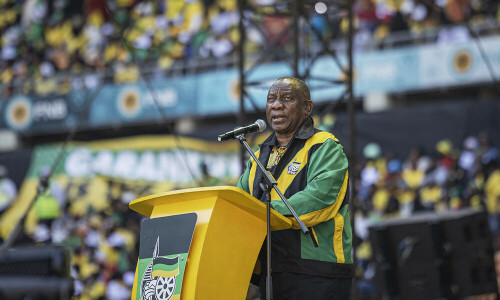 South Africa&rsquo;s Ramaphosa promises to &lsquo;do better&rsquo; as election looms