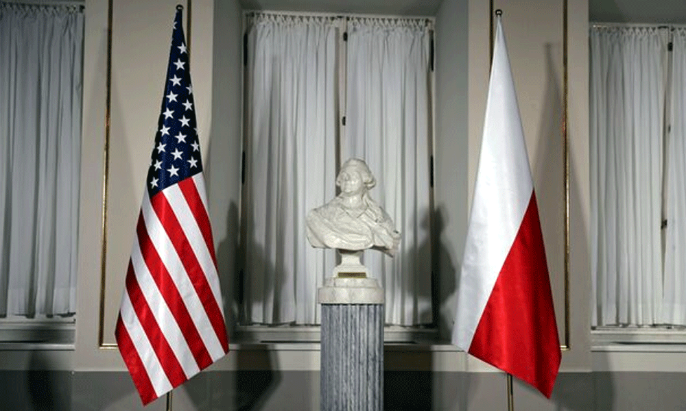 Poland signs $735mn missile contract with US