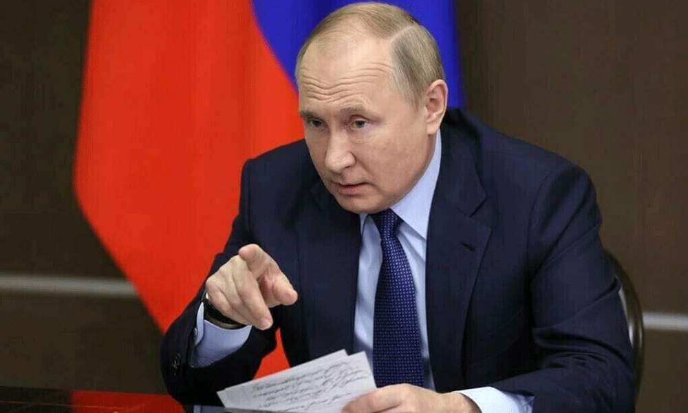 Putin says Western weapons striking Russia would have &lsquo;serious consequences&rsquo;