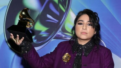 &lsquo;No one&rsquo;s going to care about your little beautiful songs&rsquo;: Arooj Aftab speaks about her new album