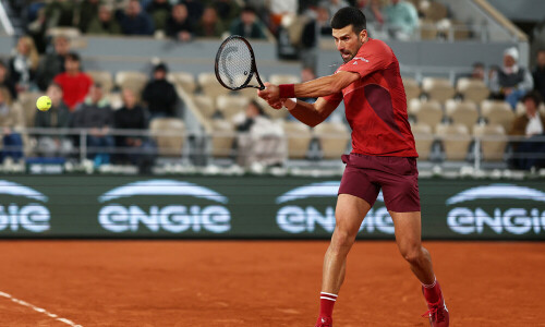 Djokovic says &lsquo;things could be handled differently&rsquo; after 3 a.m. finish