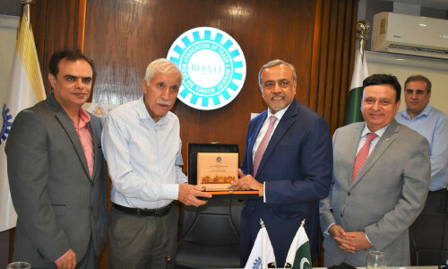 Port Qasim Industrial Zone: Minister assures promoting business-friendly environment