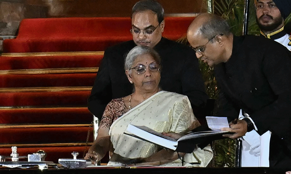 Indian PM Modi&rsquo;s government retains Sitharaman as finance minister