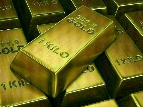 Gold edges lower as traders eye US inflation data, Fed meeting June