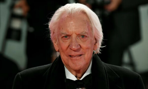 Donald Sutherland, star of &lsquo;M.A.S.H&rsquo; and &lsquo;The Hunger Games&rsquo;, dead at 88