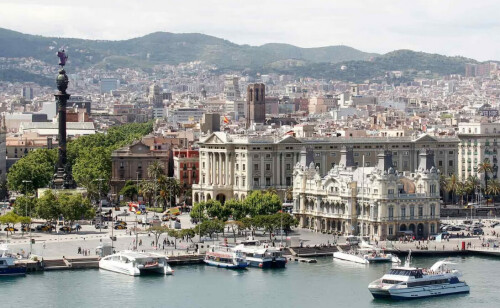 Top tourist destination Barcelona plans to shut all holiday apartments by 2028