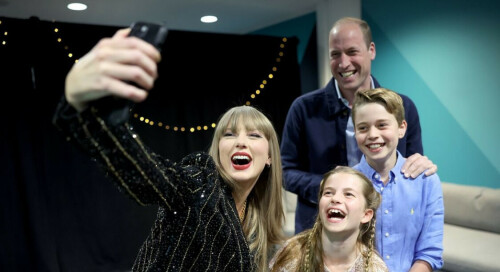 Taylor Swift poses with Prince William at &lsquo;splendid&rsquo; London concert