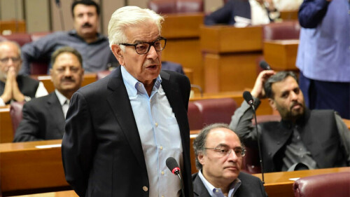 Opposition can present their suggestions regarding operation &lsquo;Azm-e-Istehkam&rsquo; in parliament, says Asif