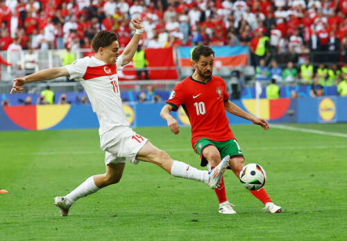 Turkiye have advantage in battle with Czechs for knockout place