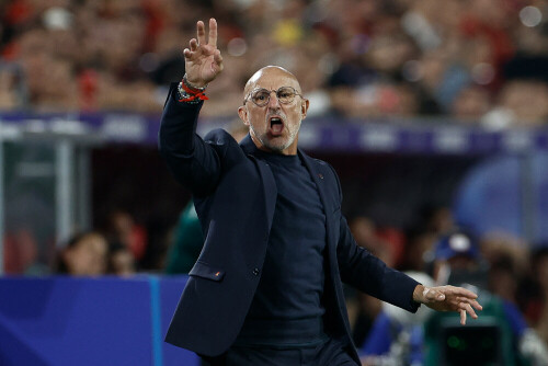 Spain coach urges exciting team to keep feet on the ground at Euro 2024