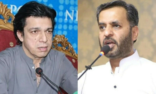 Contempt of court: SC accepts Vawda, Kamal&rsquo;s apologies