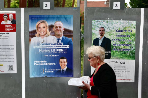 France to vote in election that could put far right in government