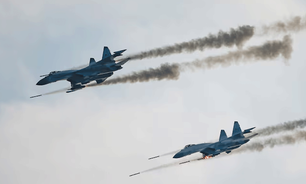 Russia says destroyed 5 Ukrainian jets in strike on air base