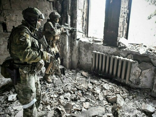 Russian strike on gas facility kills one, Kyiv says