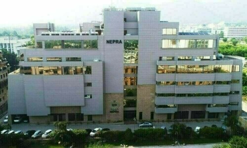 ڈسکوز صارفین: نیپرا نظر ثانی شدہ ٹیرف پر مہر لگانے کے لیے سماعت کرے گا
