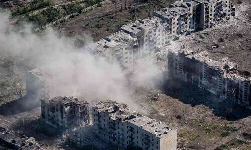 Russian strikes kill 4, wound 23 in east Ukraine