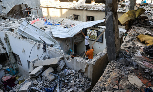 Deadly strikes in Gaza as Israel commits to talks