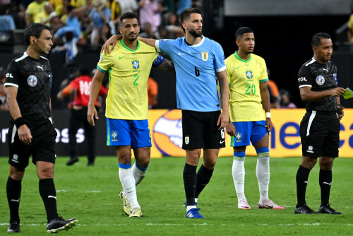 Uruguay beat Brazil on penalties to reach Copa America semi-finals