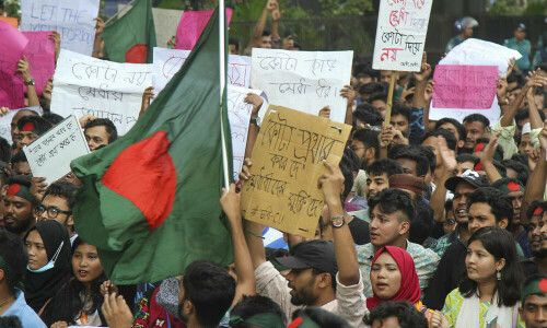 Bangladeshi protesters demand end to civil service job quotas