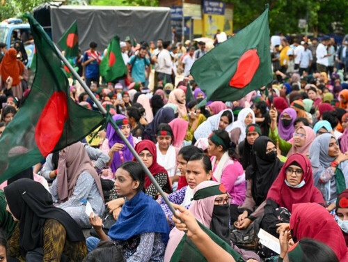 Bangladesh suspends job quotas after student protests