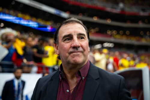 Colombia coach happy that gamble to attack Uruguay with 10 men paid off