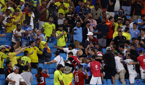 Colombia beat Uruguay to reach Copa final, players clash with fans