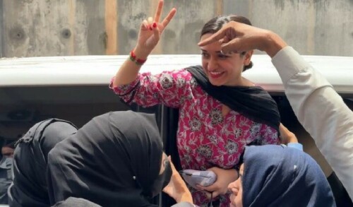 IHC grants bail to Sanam Javed, bars police from arresting her in any case