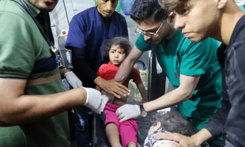 Netanyahu blocks minister&rsquo;s order to build hospital for Gaza children