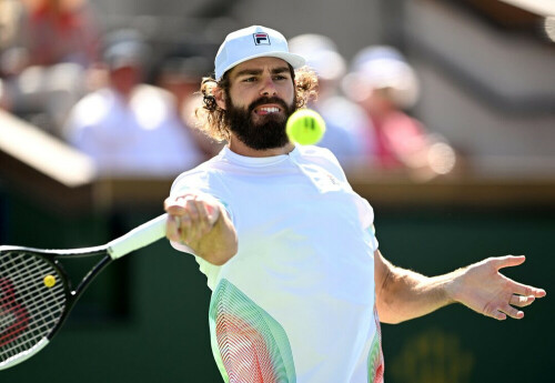 Reilly Opelka powers into Newport ATP semi-finals