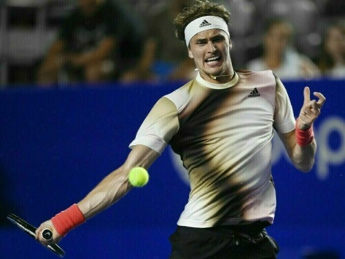 Alexander Zverev outlasts Gaston to reach Hamburg quarter-finals