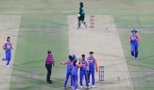 Women&rsquo;s T20 Asia Cup: India beat Pakistan by 7 wickets to register first win