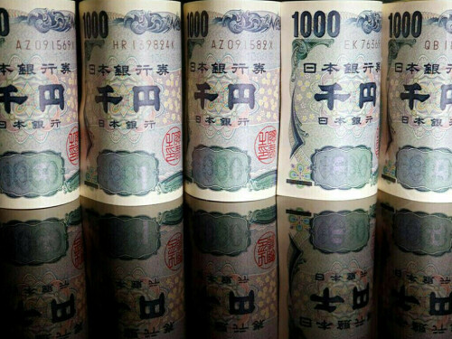 Yen surges as traders brace for interest rate shift while risk mood sours