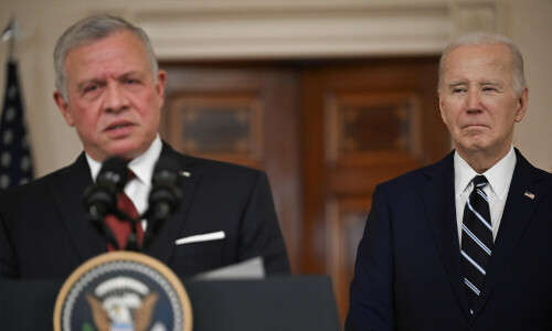 Biden talks Gaza ceasefire efforts with king of Jordan