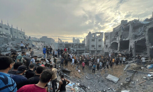 Health ministry in Gaza says war death toll at 39,258