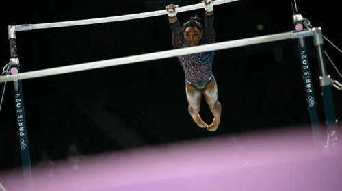 Simone Biles makes Paris Olympics entrance as Peaty eyes swimming landmark