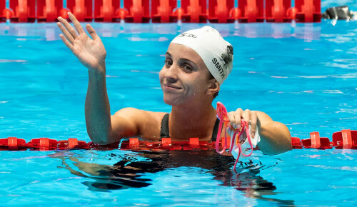 Regan Smith seizes backstroke edge over McKeown as McIntosh kickstarts medley bid