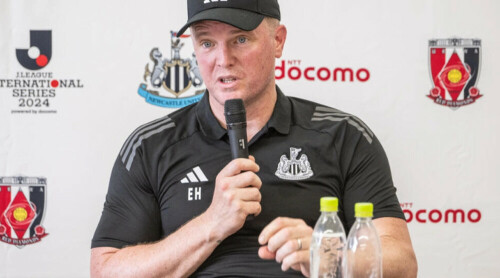 Newcastle&rsquo;s Howe not contacted &lsquo;whatsoever&rsquo; about England job