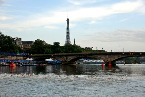 Mixed relay swim training session cancelled over Seine water quality