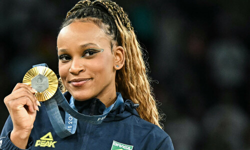 Brazil&rsquo;s Andrade beats Biles to Olympic floor gold